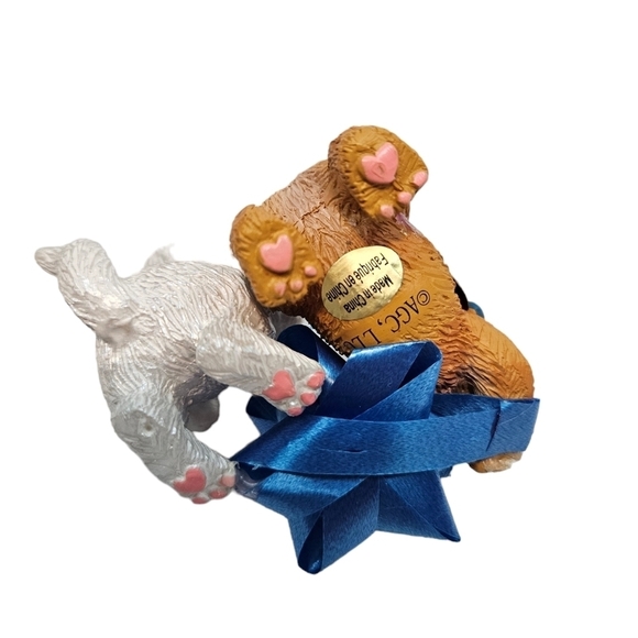 AGC, LLC Cat Christmas Ornament Kittens Playing with‎ Bow P13 - Picture 7 of 9